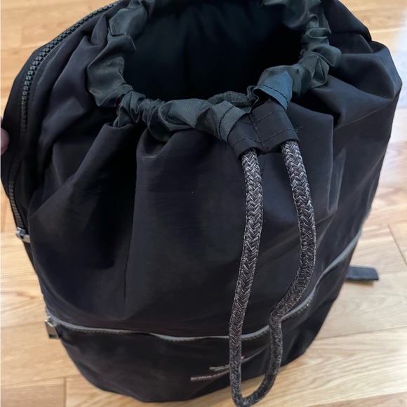 Last Call!  Donating soon! Ashbury by Spector & Co backpack - Picture 7 of 11